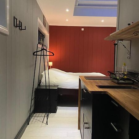 Waterland Suite Моникендам Екстериор снимка